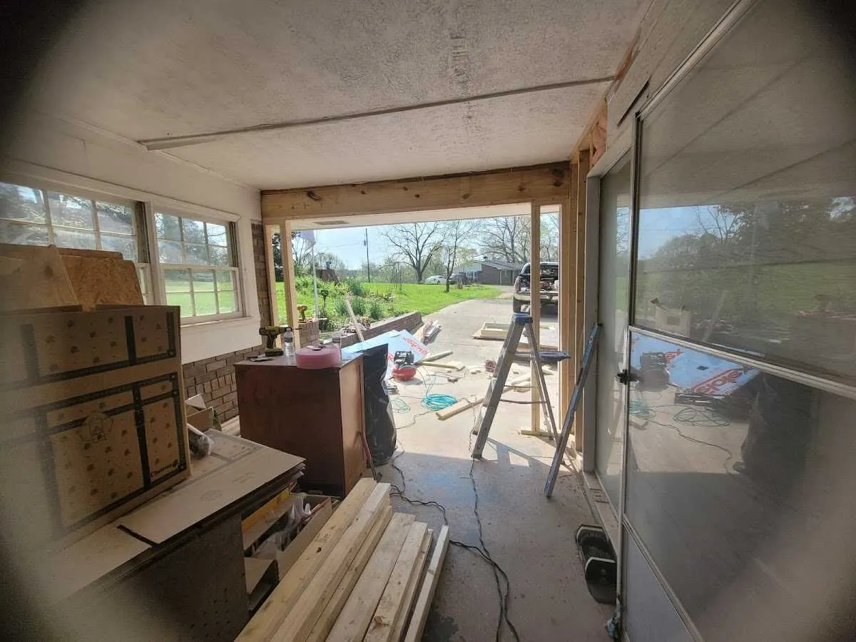 Air movers and dehumidifier for Water Mitigation Services in Commerce City